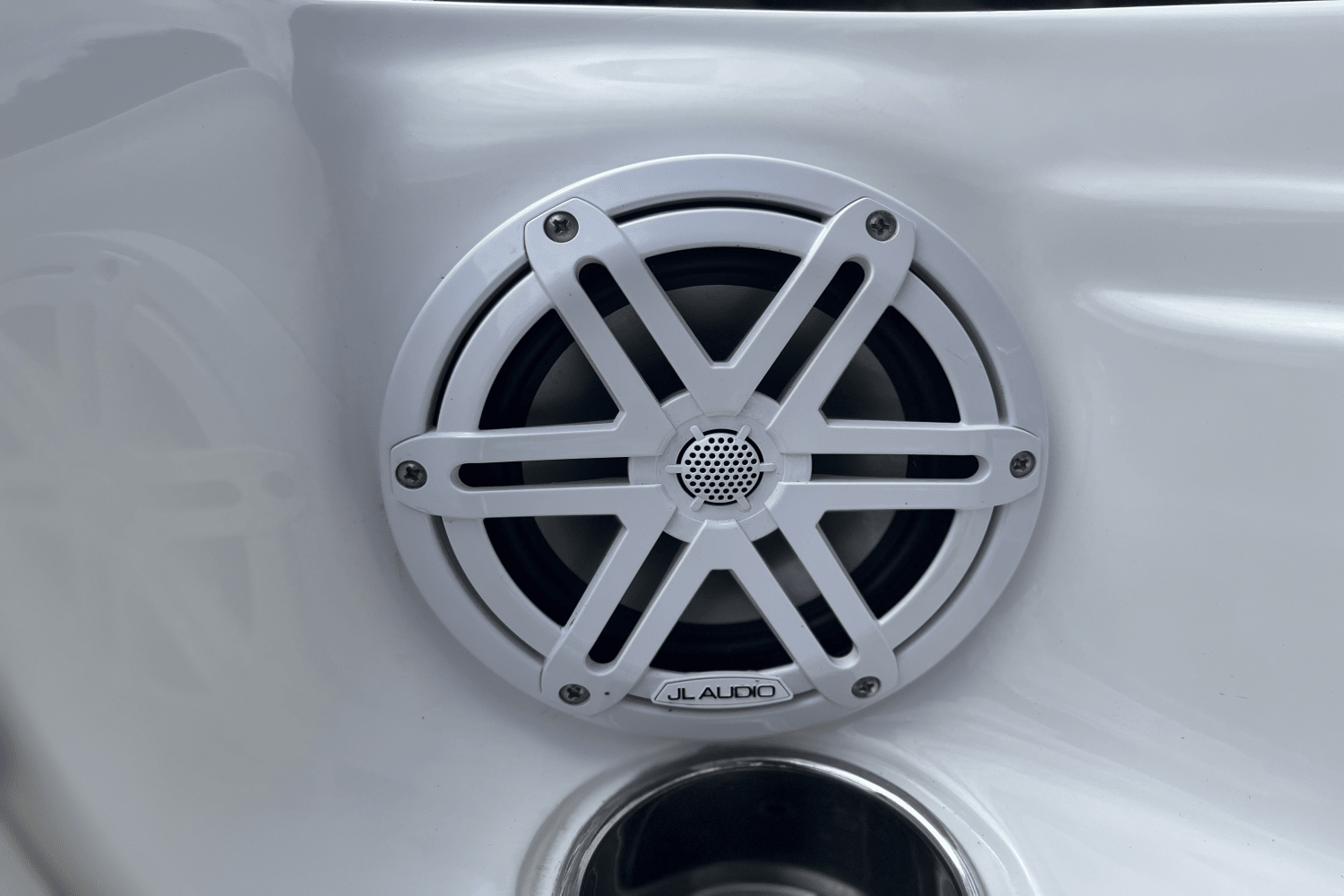 Slide: The Image of Rinker 29 QX 2020 - 36