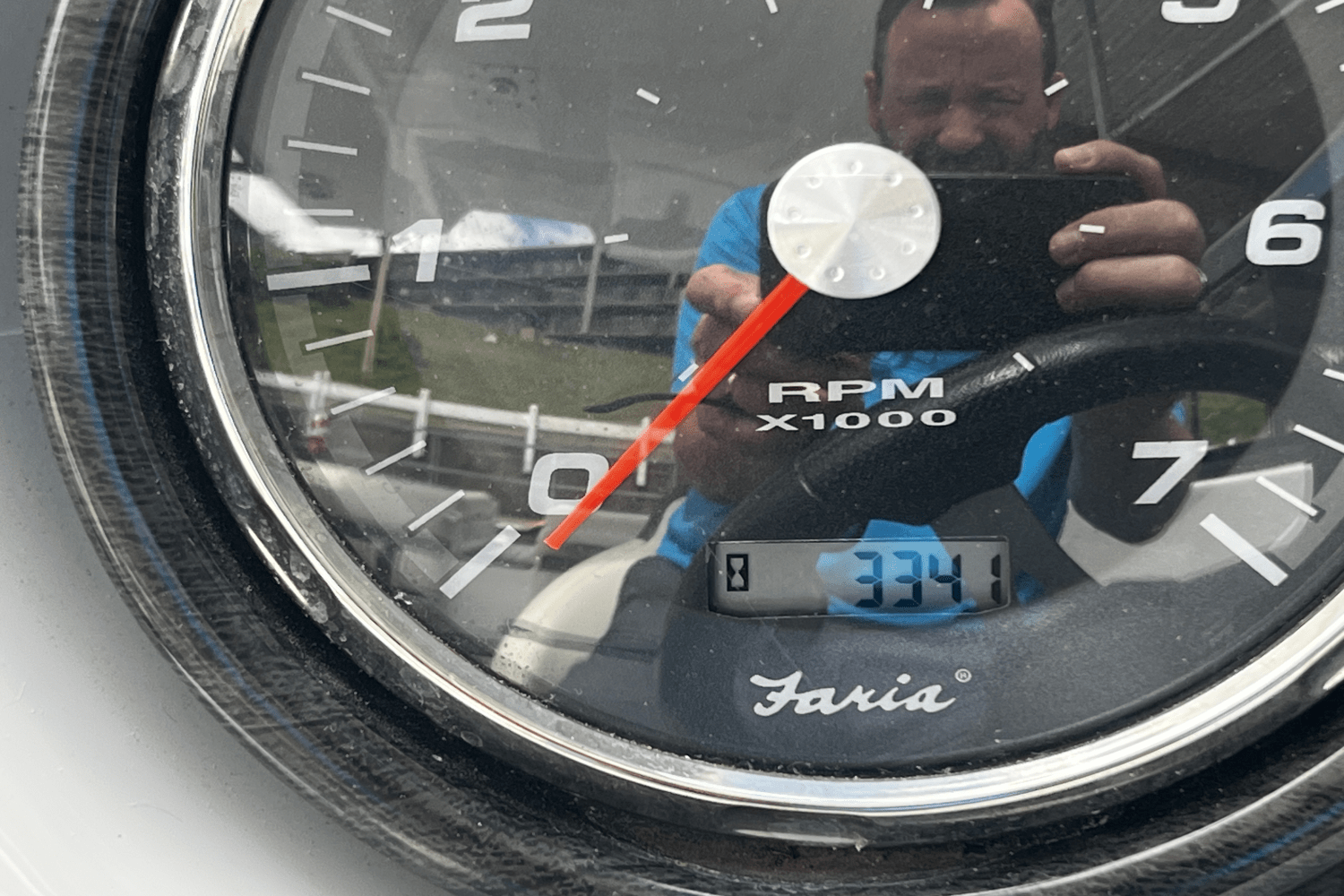 Slide: The Image of Rinker 29 QX 2020 - 40