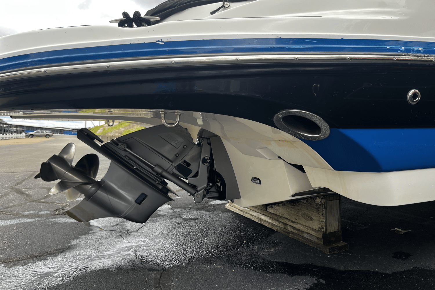 Slide: The Image of Rinker 29 QX 2020 - 43