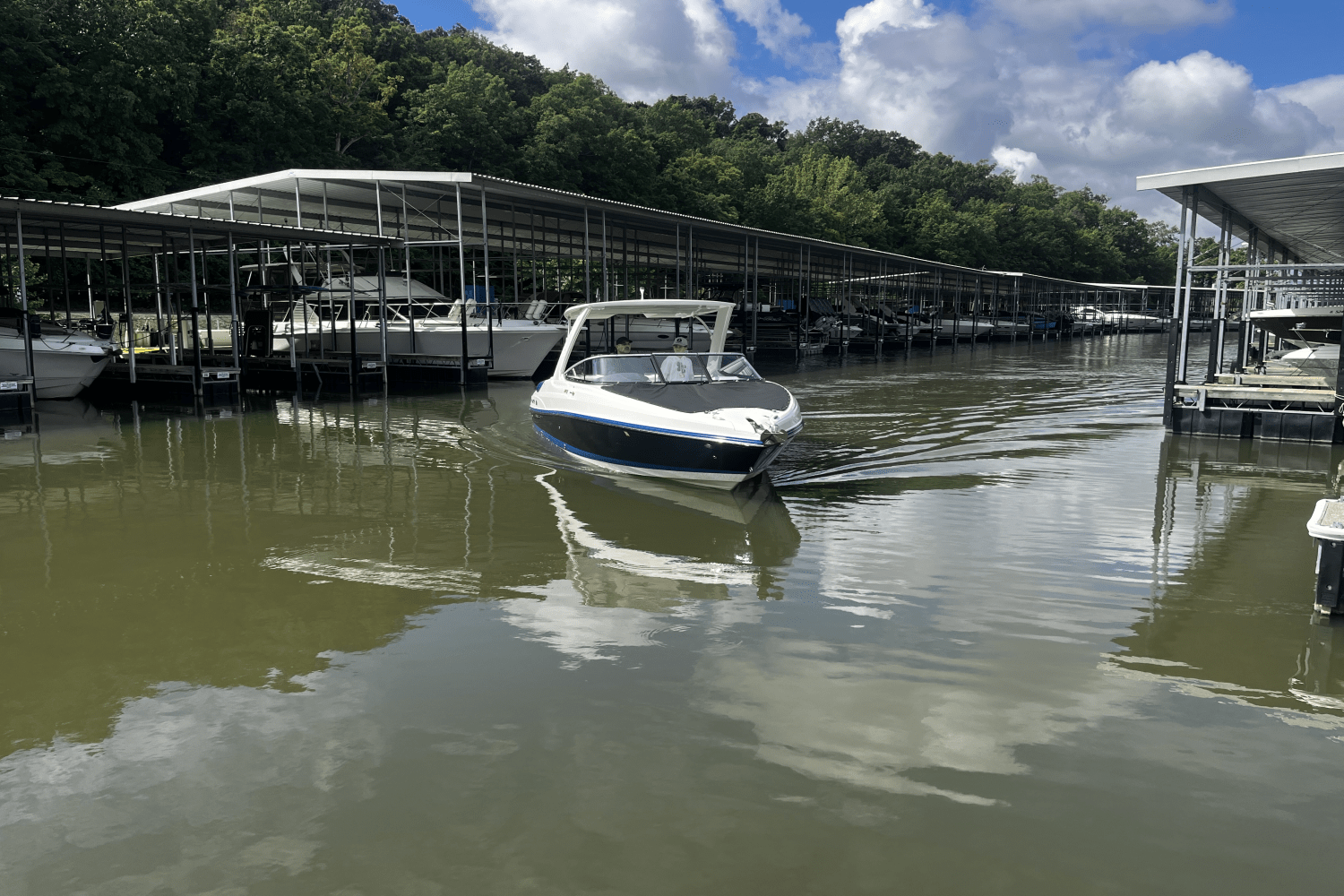 Slide: The Image of Rinker 29 QX 2020 - 6