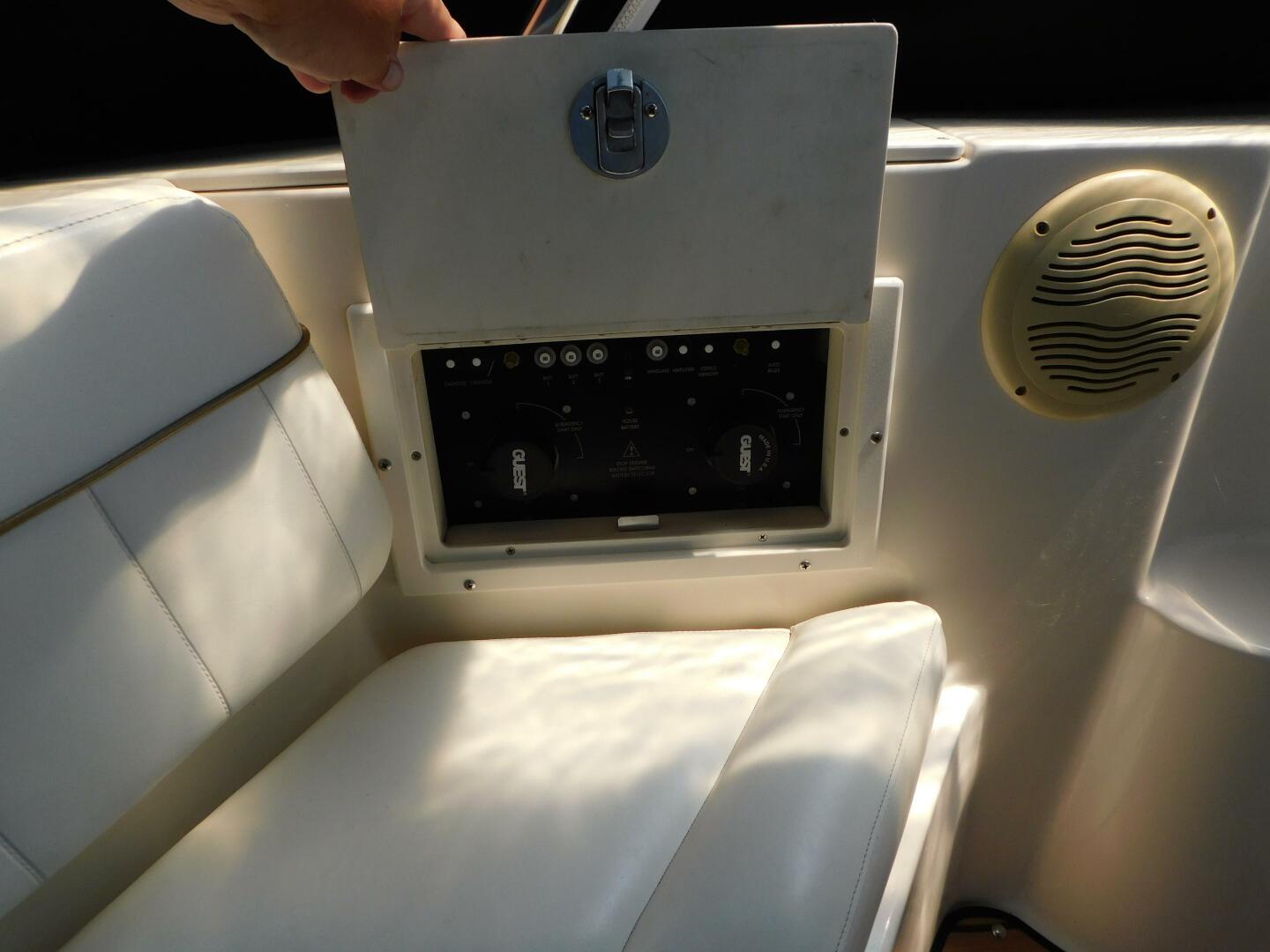 Slide: The Image of Rinker 310 Fiesta Vea 2002 - 4738878
