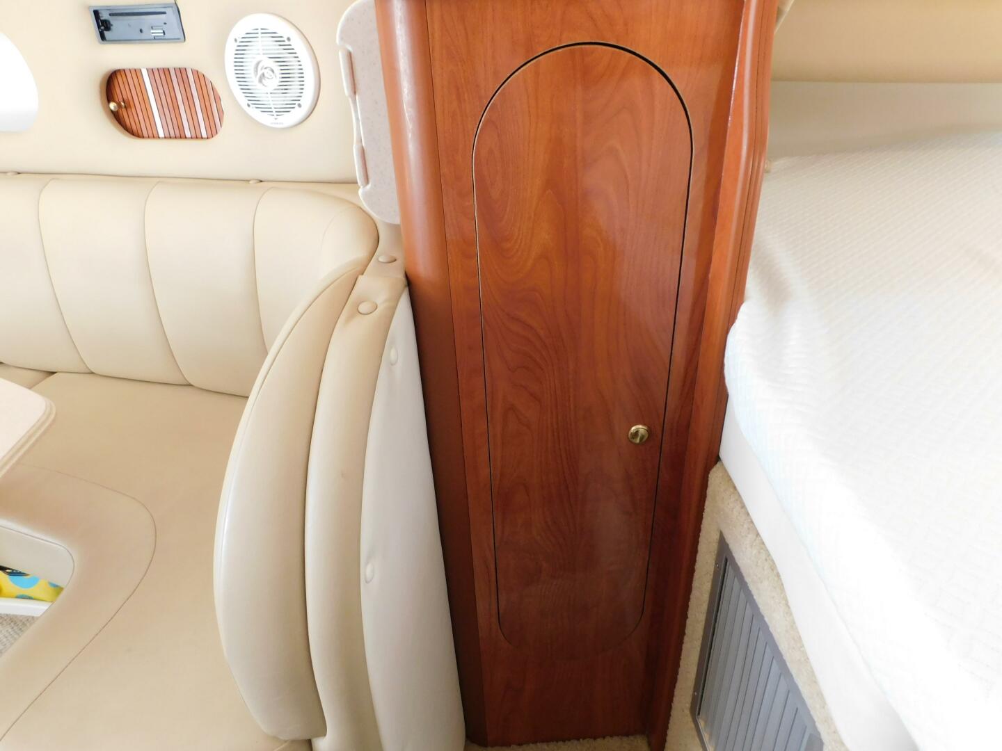 Slide: The Image of Rinker 310 Fiesta Vea 2002 - 4738909