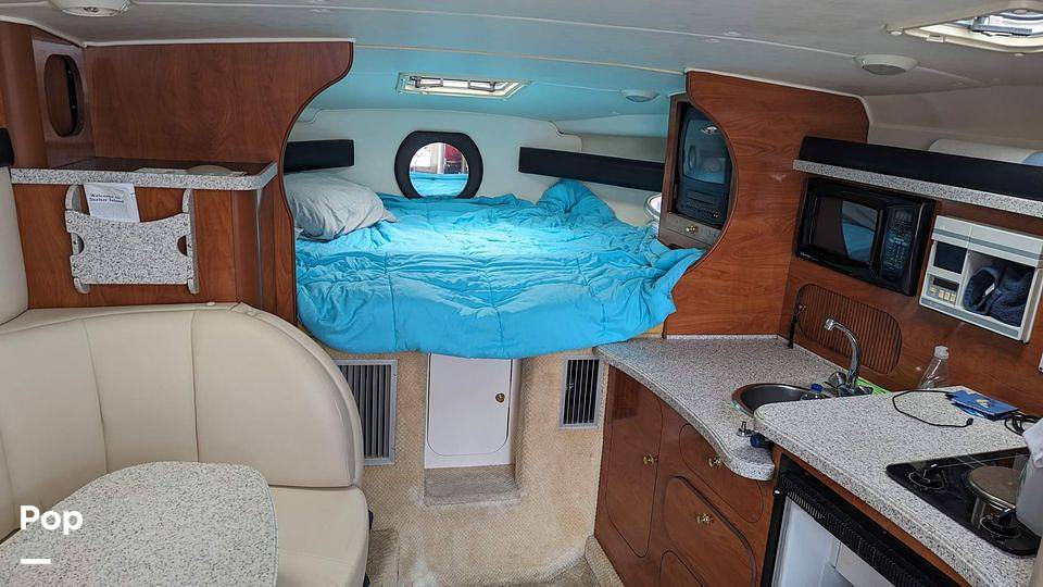 Slide: The Image of Rinker 310 Fiesta Vee 2002 - 14176744