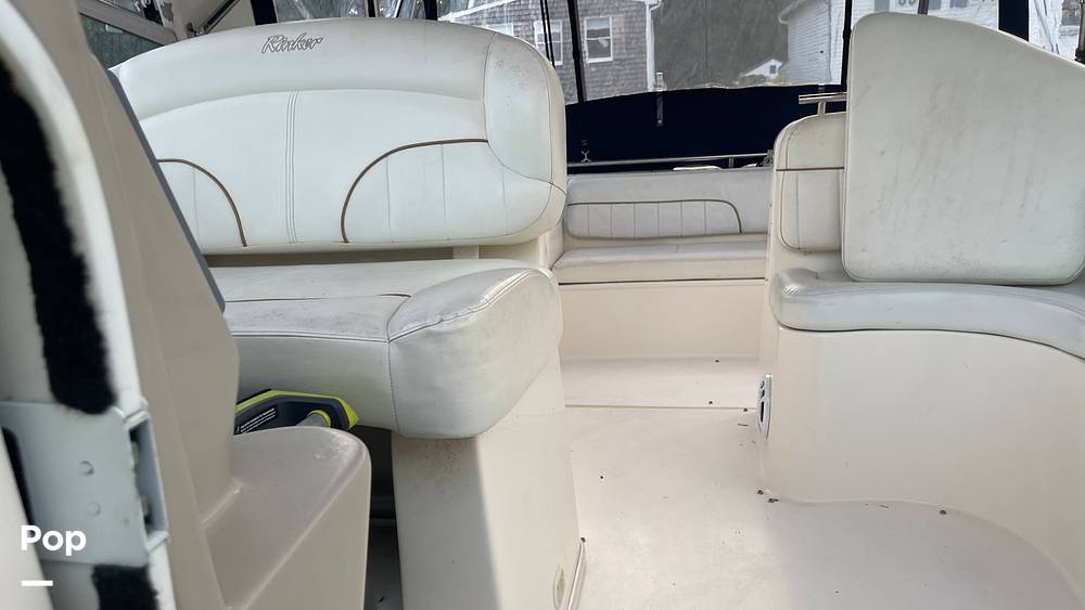 Slide: The Image of Rinker 310 Fiesta Vee 2002 - 14365647