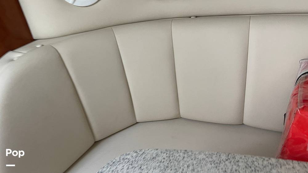 Slide: The Image of Rinker 310 Fiesta Vee 2002 - 14365654