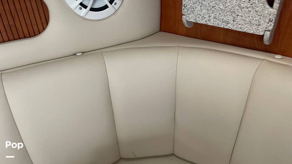 Slide: The Image of Rinker 310 Fiesta Vee 2002 - 14365656