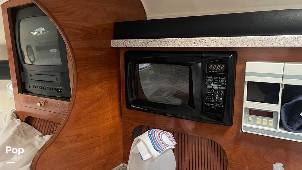 Slide: The Image of Rinker 310 Fiesta Vee 2002 - 14365689