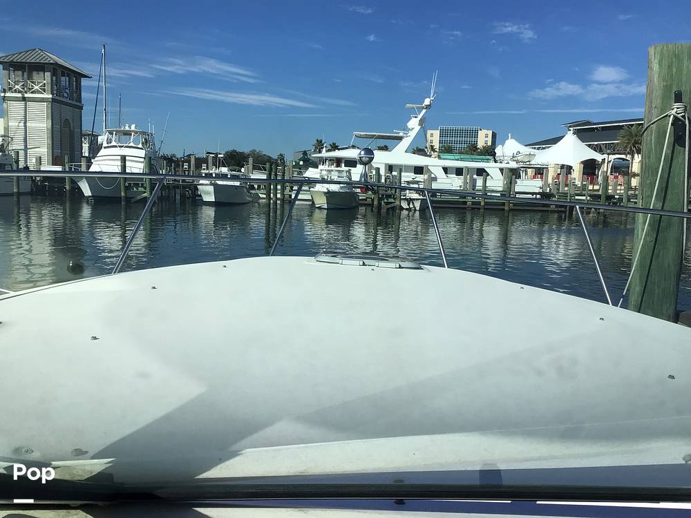 Slide: The Image of Rinker 312 Fiesta Vee 2005 - 13647525