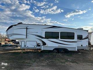 Slide: The Image of Rinker 312 Fiesta Vee 2005 - 13647508