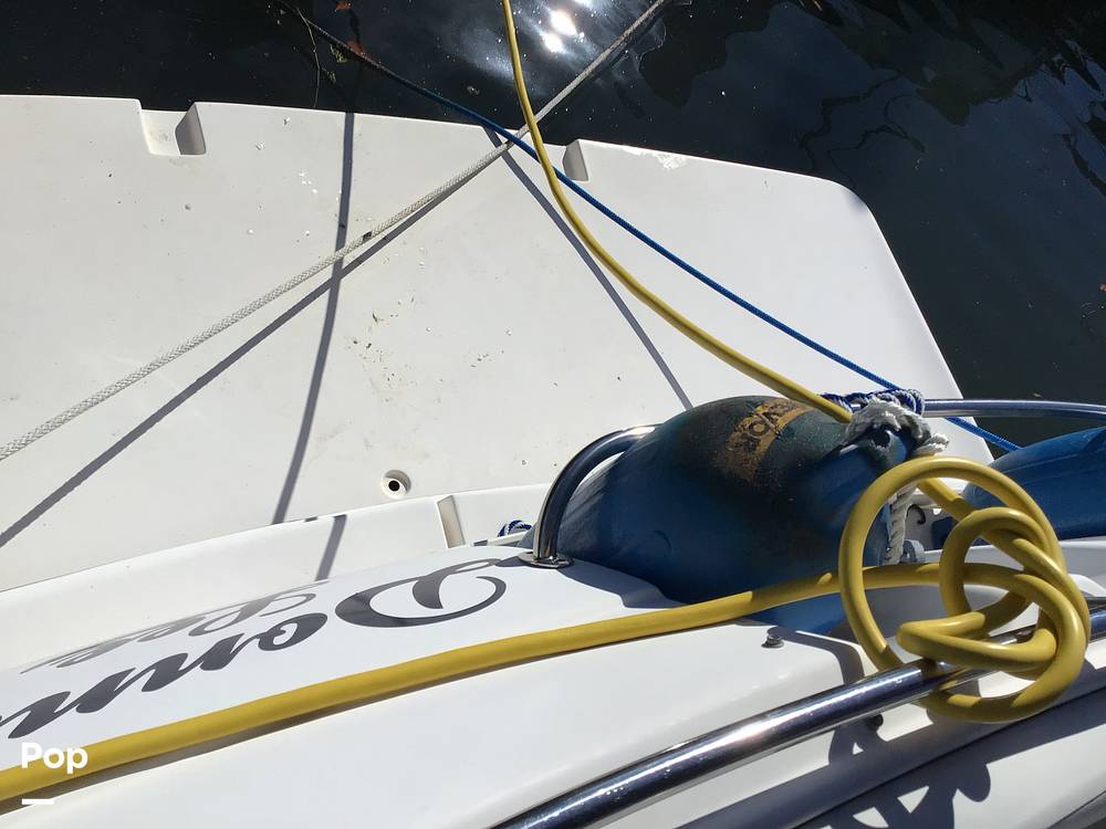 Slide: The Image of Rinker 312 Fiesta Vee 2005 - 13647518