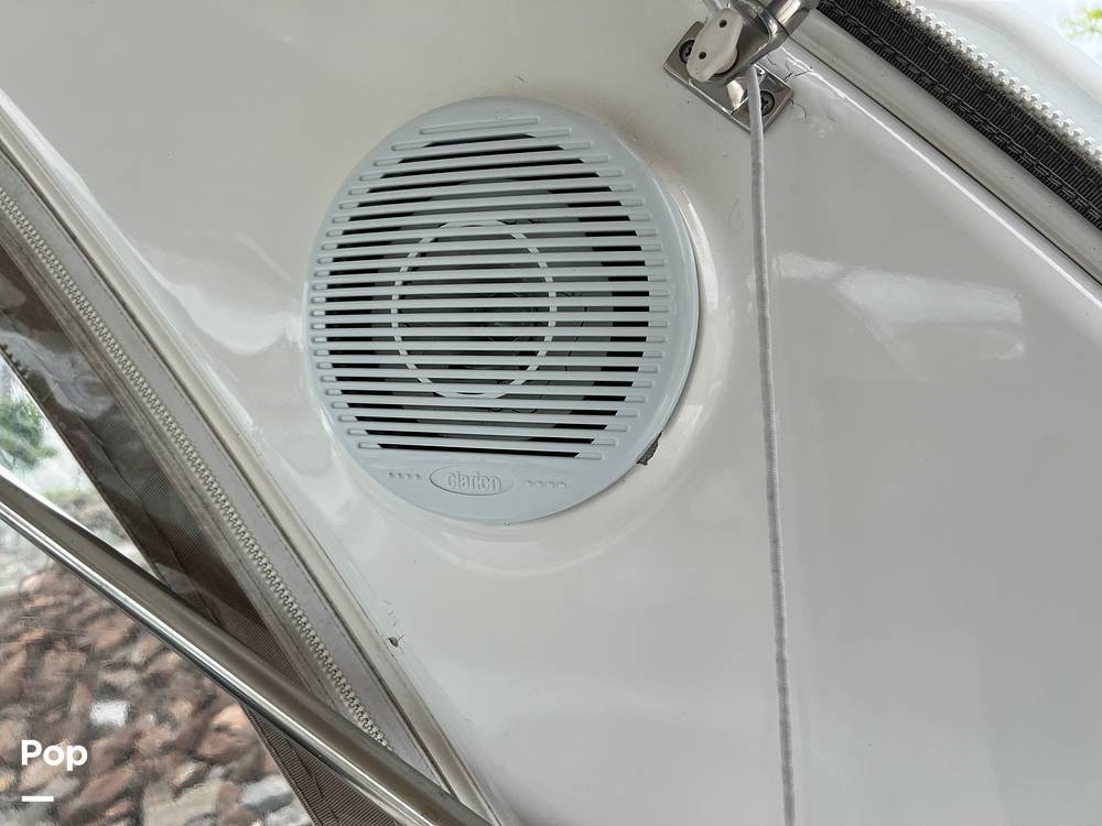 Slide: The Image of Rear Speaker Port Side - 14220240