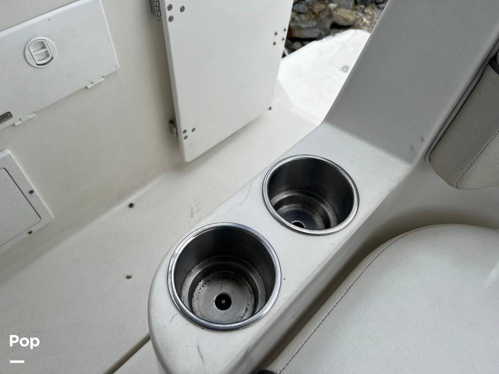 Slide: The Image of Cup Holders - 14220241