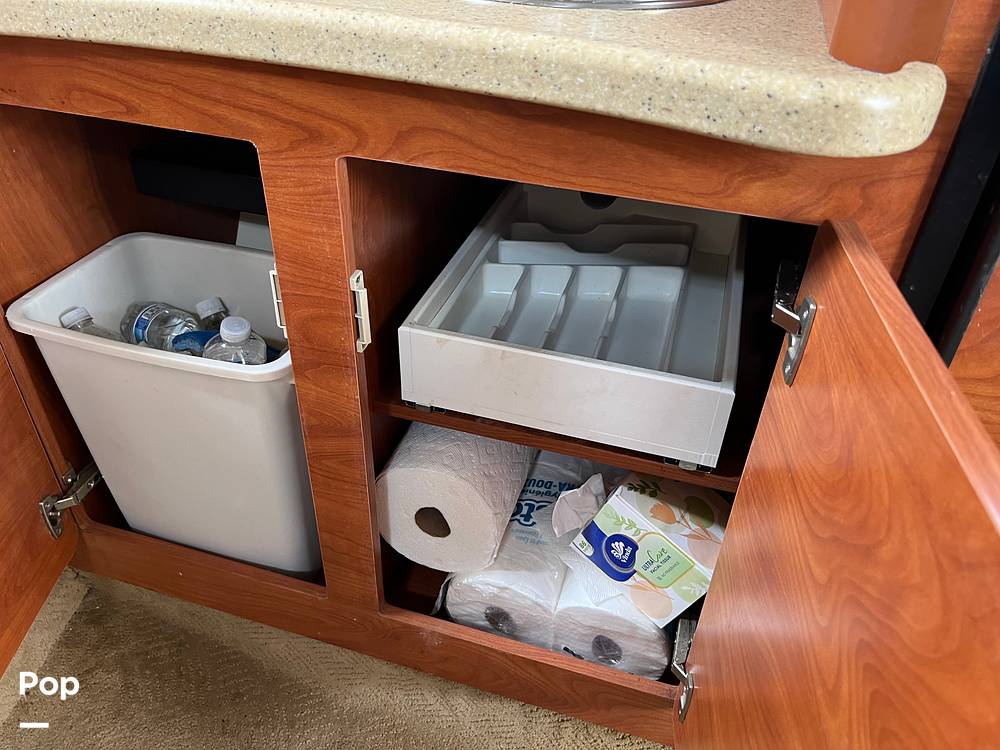 Slide: The Image of Galley Storage - 14220257