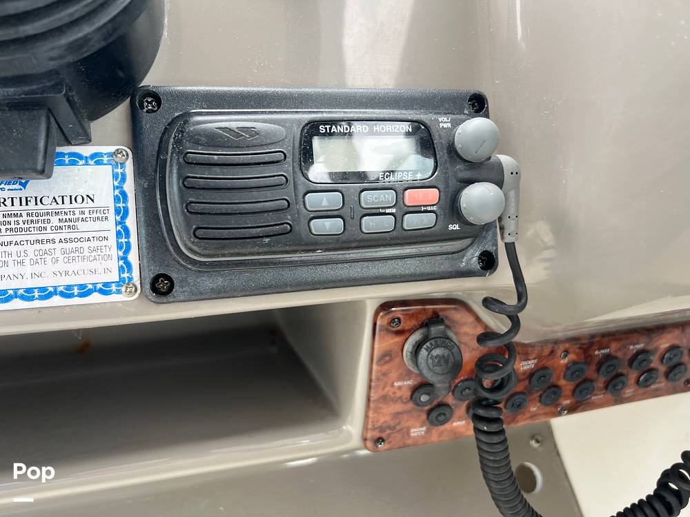 Slide: The Image of Vhf Radio - 14220297