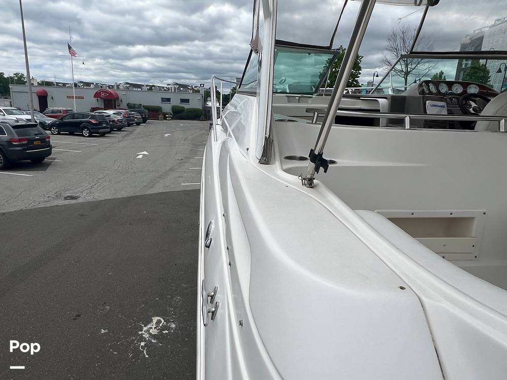 Slide: The Image of Port Shot - 14220216