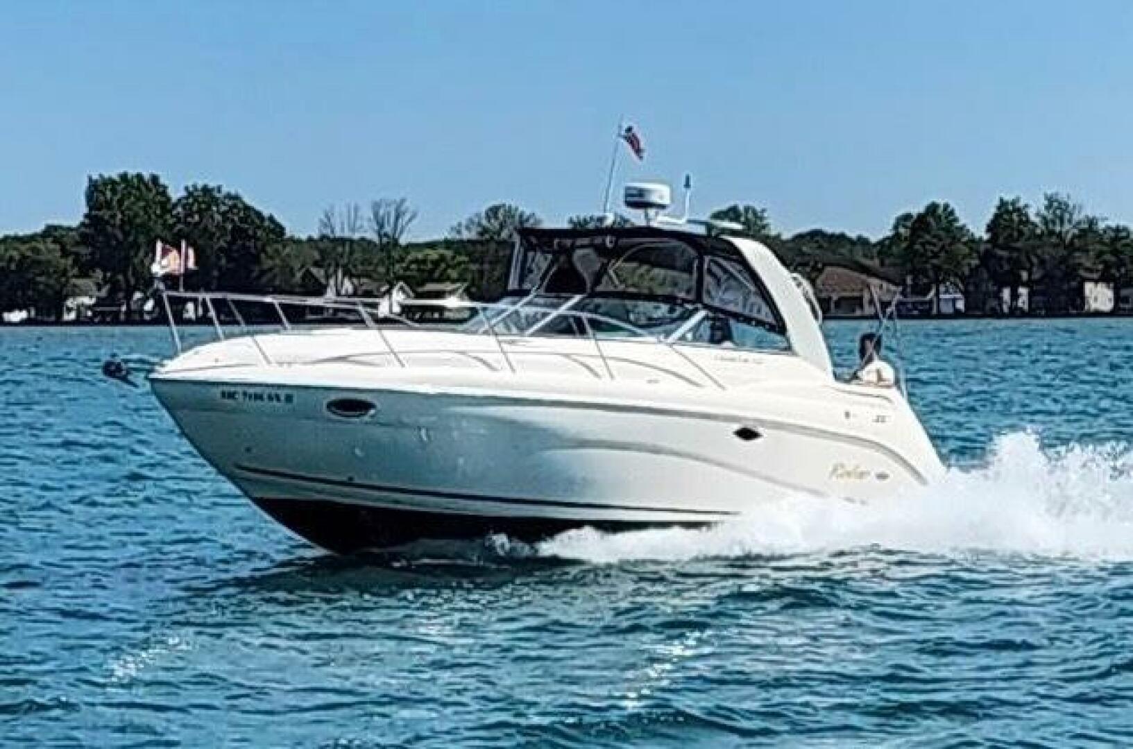 Slide: The Image of Rinker 320 Express 2005 - 5088408