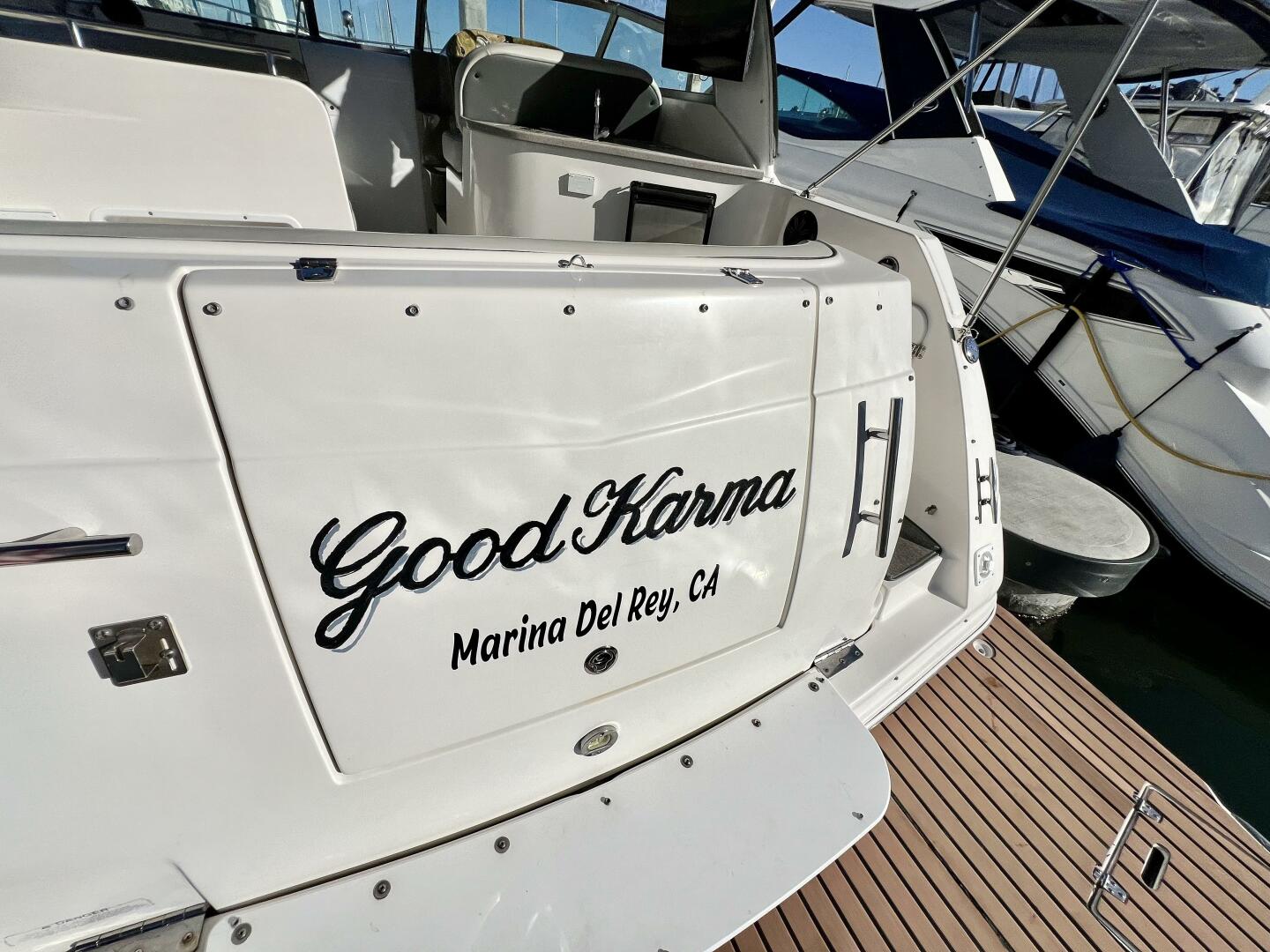 Slide: The Image of Rinker 320 Express Cruiser 2006 - 4797336