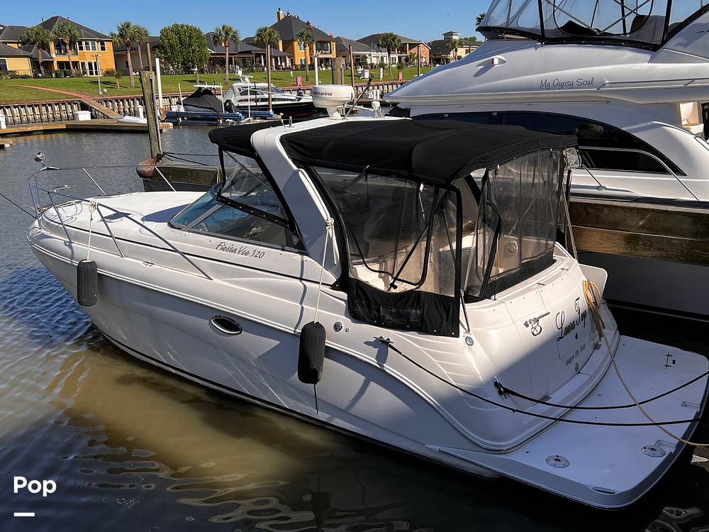 Slide: The Image of Rinker 320 Fiesta Vee 2005 - 15329349