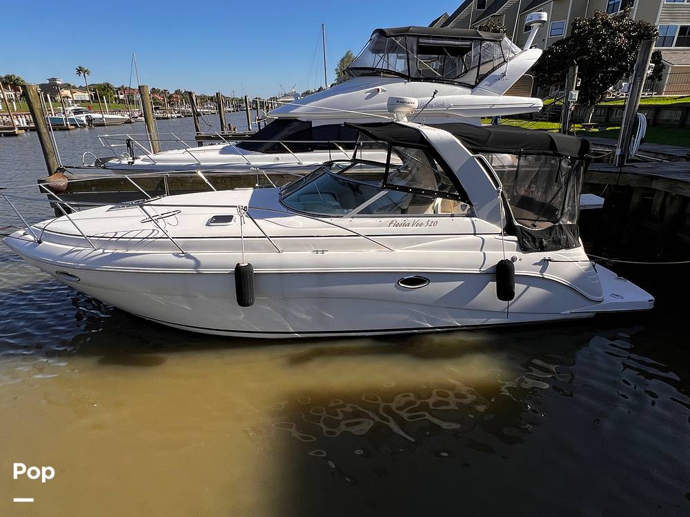 Slide: The Image of Rinker 320 Fiesta Vee 2005 - 15329356