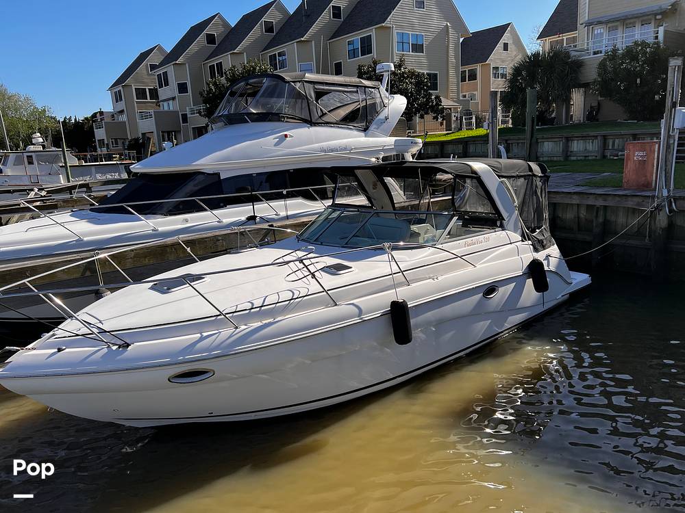 Slide: The Image of Rinker 320 Fiesta Vee 2005 - 15329358