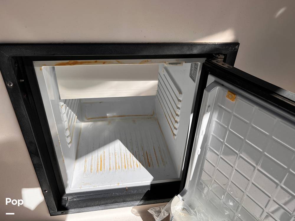 Slide: The Image of Bar Refrigerator - 15329233