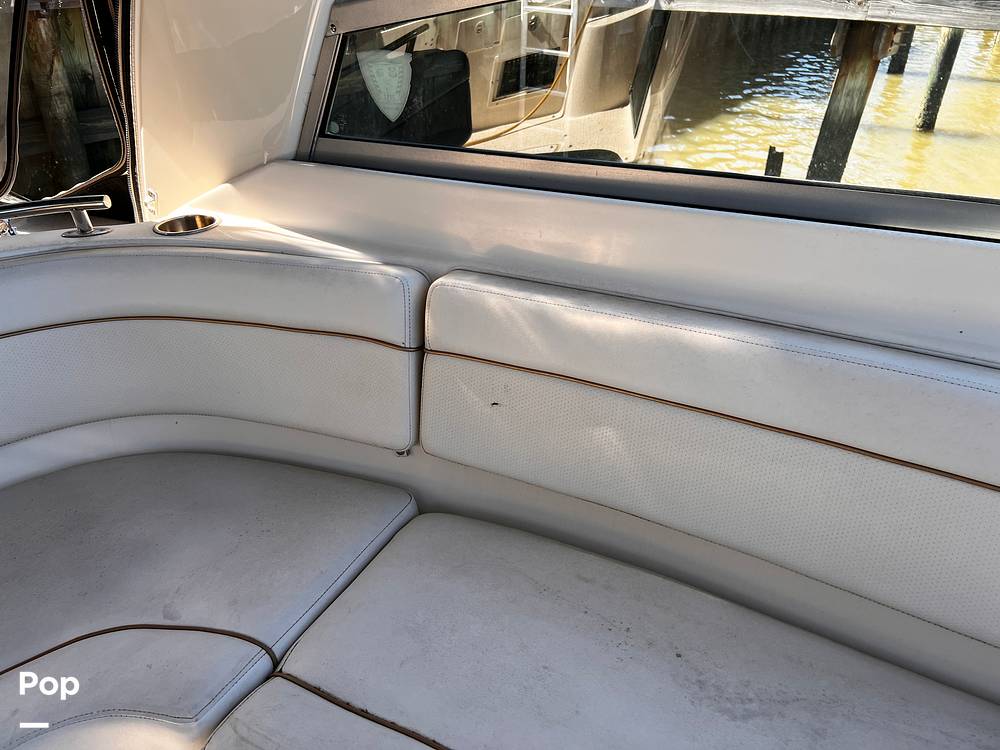 Slide: The Image of Rinker 320 Fiesta Vee 2005 - 15329248