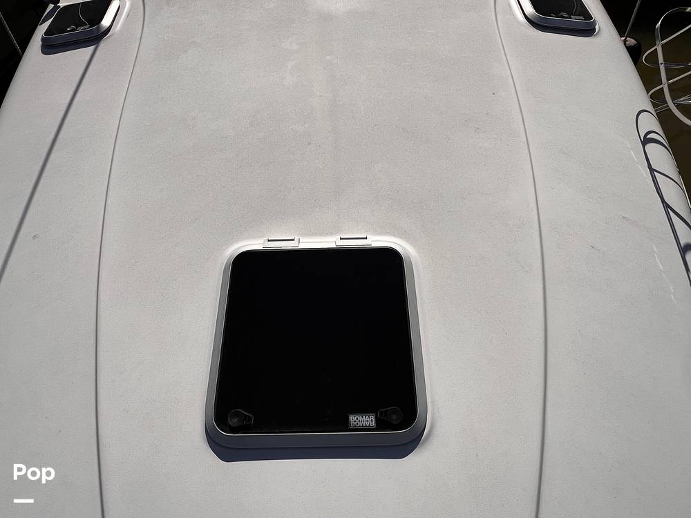 Slide: The Image of Rinker 320 Fiesta Vee 2005 - 15329336