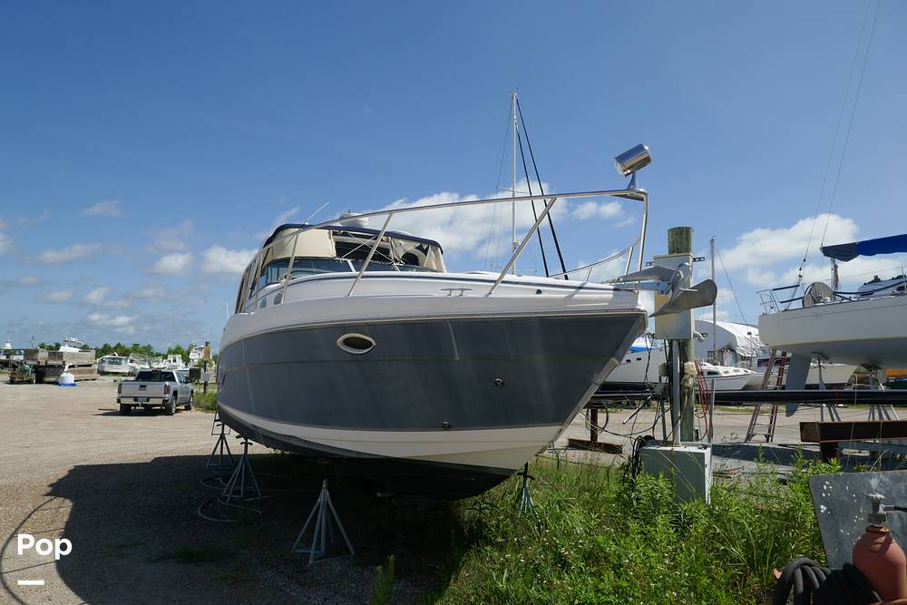 Slide: The Image of Rinker 342 Express Cruiser 2006 - 15551325