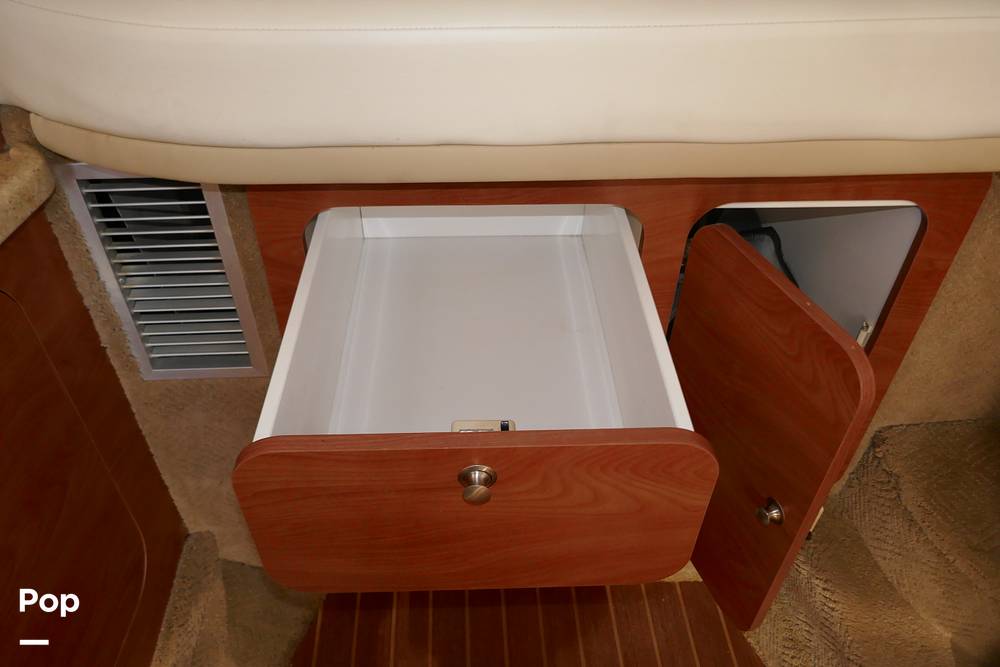 Slide: The Image of Rinker 342 Express Cruiser 2006 - 15551332