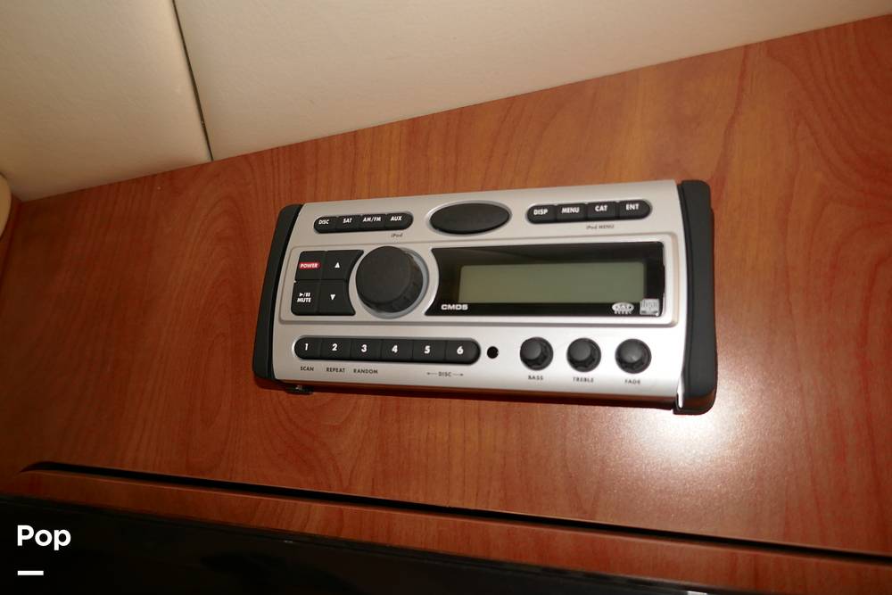 Slide: The Image of Rinker 342 Express Cruiser 2006 - 15551335