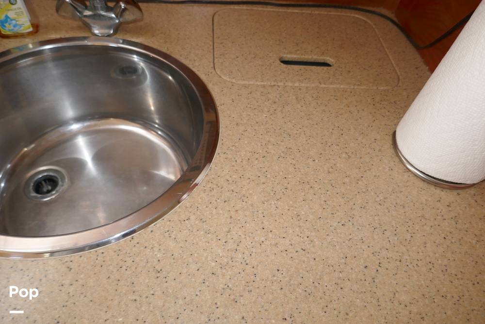 Slide: The Image of Rinker 342 Express Cruiser 2006 - 15551346