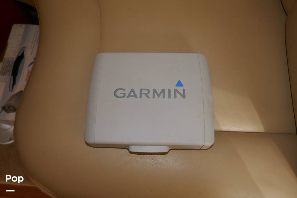 Slide: The Image of Rinker 342 Express Cruiser 2006 - 15551371