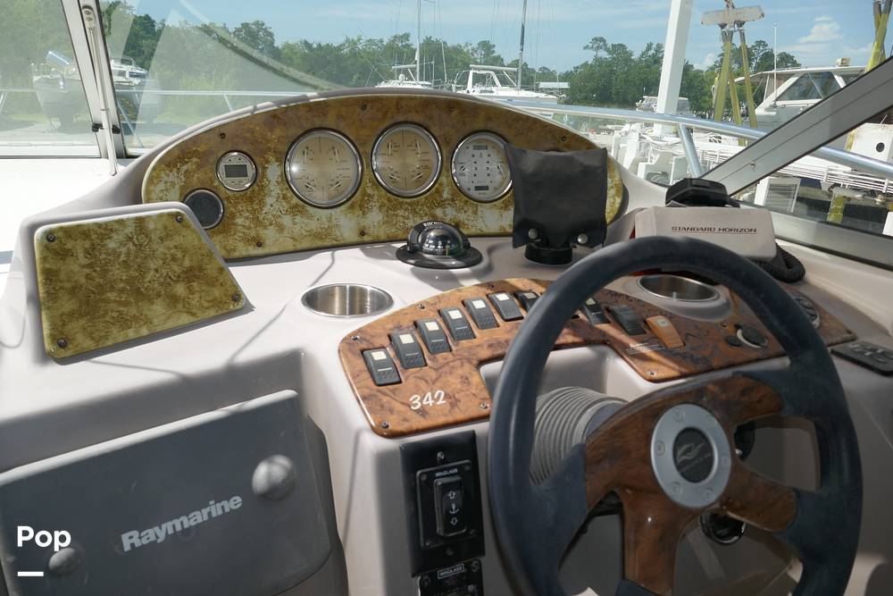 Slide: The Image of Rinker 342 Express Cruiser 2006 - 15551374