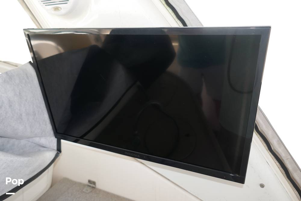 Slide: The Image of Rinker 342 Express Cruiser 2006 - 15551403