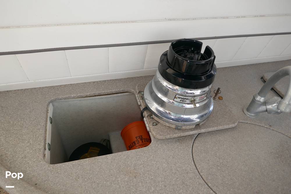 Slide: The Image of Rinker 342 Express Cruiser 2006 - 15551406