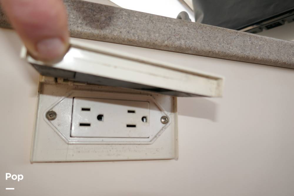 Slide: The Image of Rinker 342 Express Cruiser 2006 - 15551407