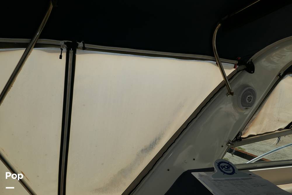 Slide: The Image of Rinker 342 Express Cruiser 2006 - 15551412