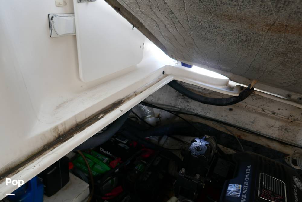 Slide: The Image of Rinker 342 Express Cruiser 2006 - 15551422