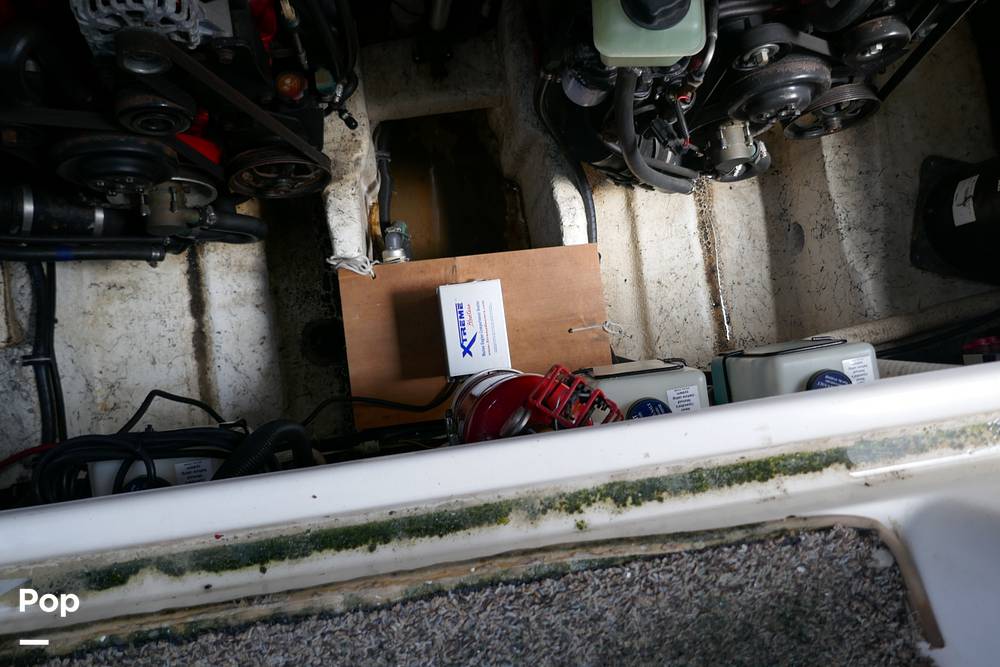 Slide: The Image of Rinker 342 Express Cruiser 2006 - 15551425