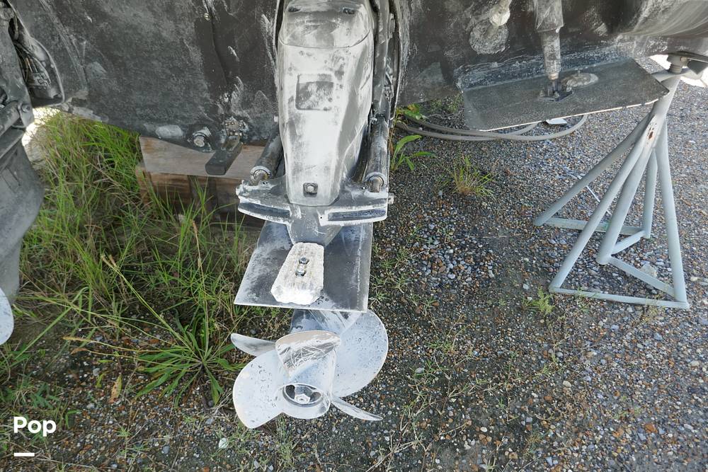 Slide: The Image of Rinker 342 Express Cruiser 2006 - 15551428