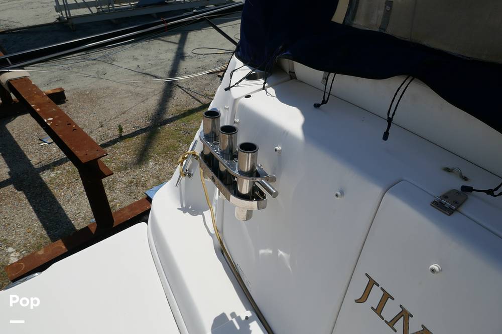 Slide: The Image of Rinker 342 Express Cruiser 2006 - 15551432