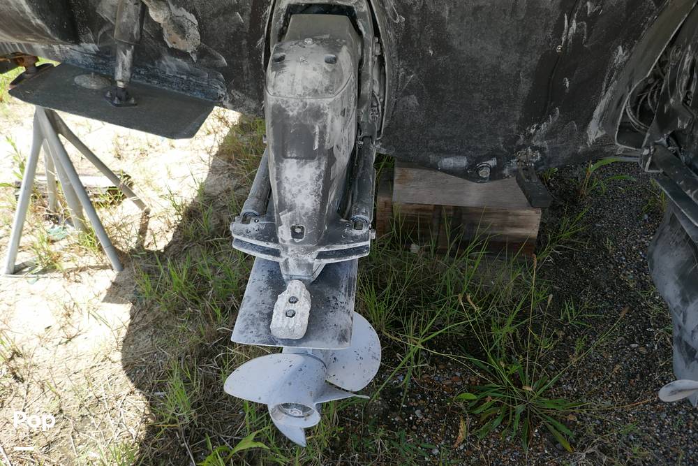 Slide: The Image of Rinker 342 Express Cruiser 2006 - 15551437