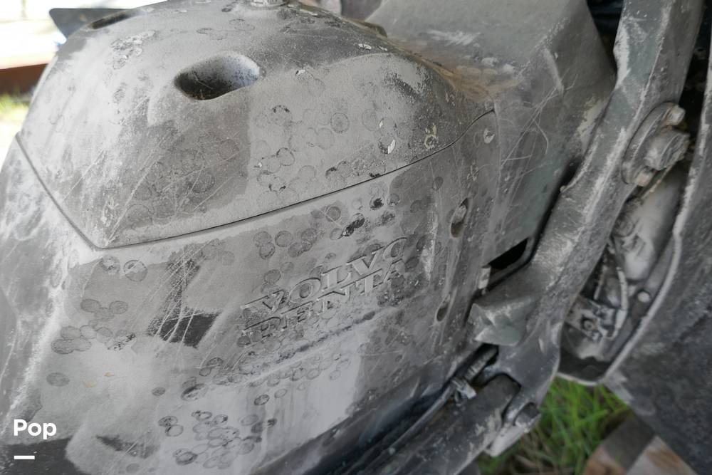 Slide: The Image of Rinker 342 Express Cruiser 2006 - 15551441