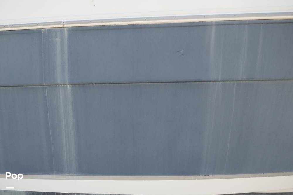 Slide: The Image of Rinker 342 Express Cruiser 2006 - 15551457