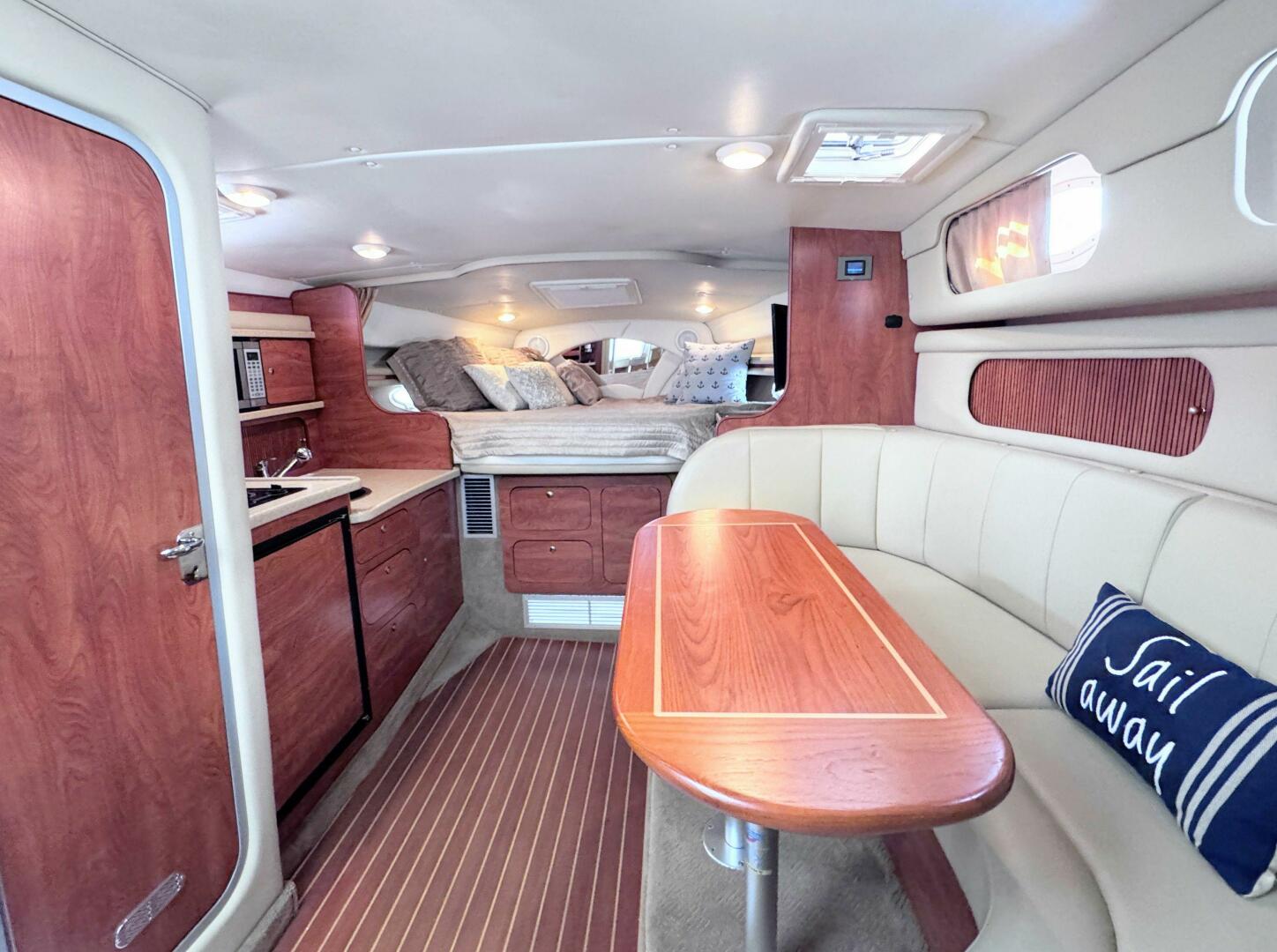 Slide: The Image of Rinker 342 Express Cruiser 2006 - 5555020