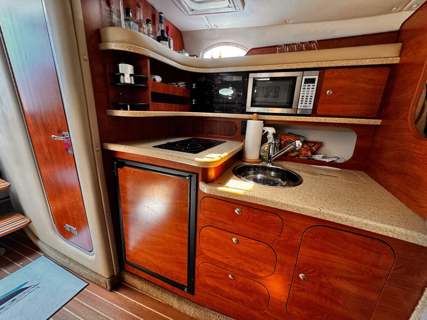 Slide: The Image of Rinker 342 Express Cruiser 2006 - 5555023