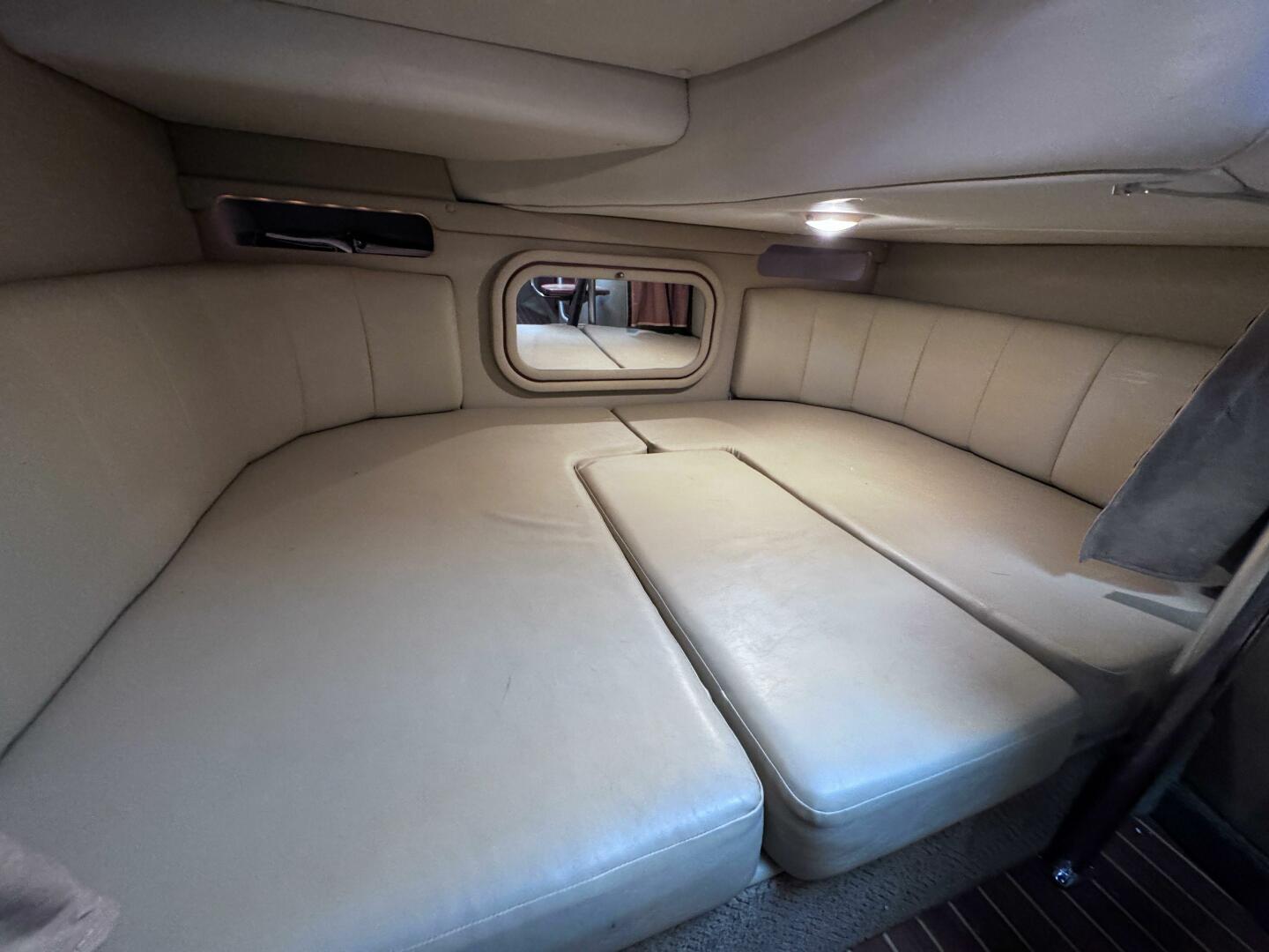 Slide: The Image of Rinker 342 Express Cruiser 2006 - 5555026