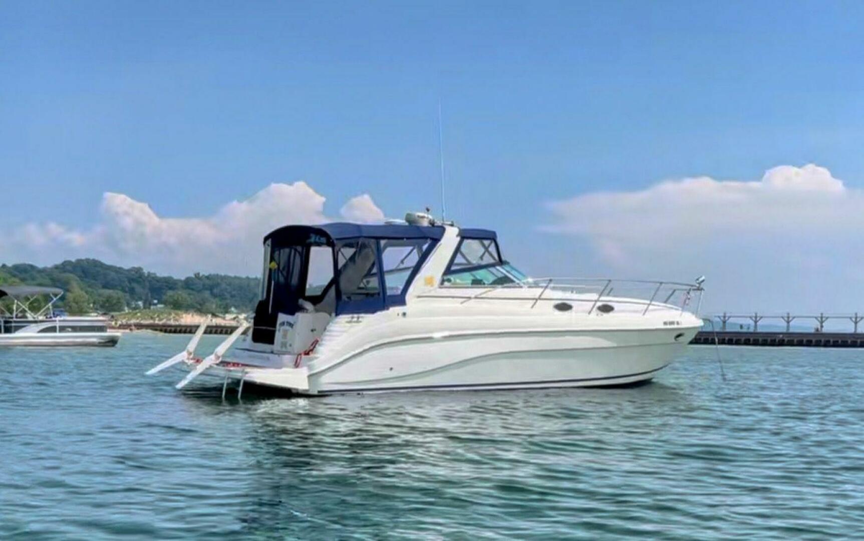 Slide: The Image of Rinker 342 Fiesta Vee 2004 - 5576880