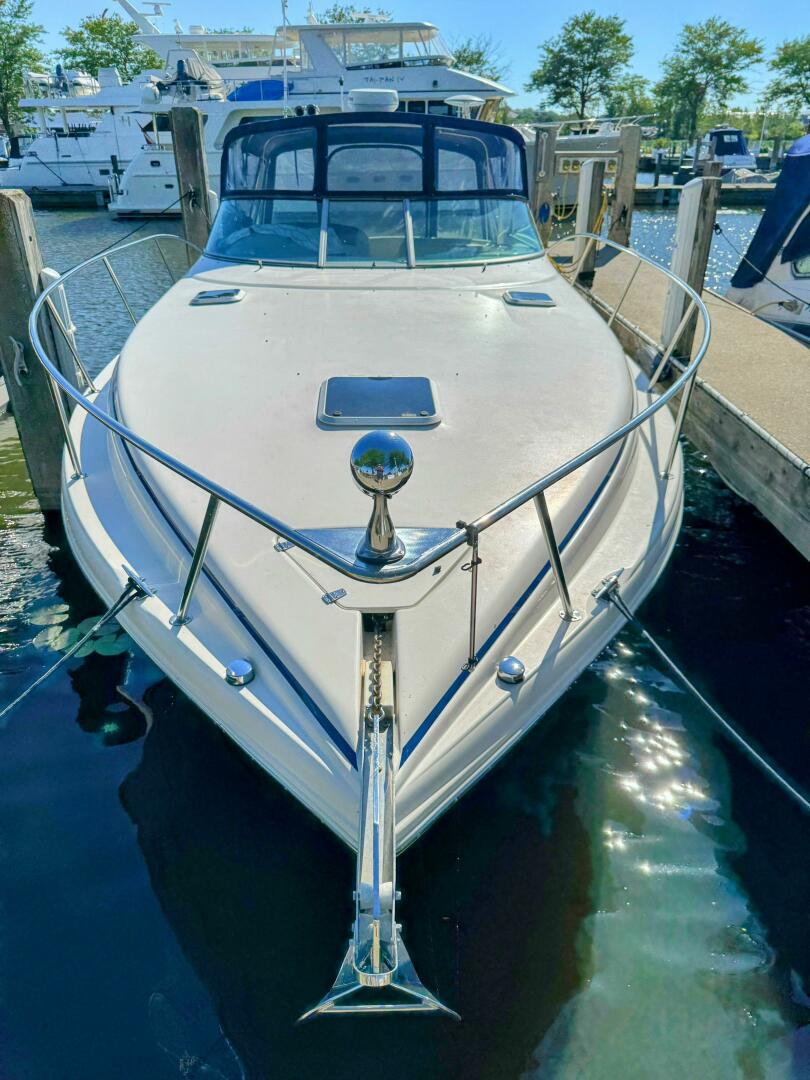 Slide: The Image of Rinker 342 Fiesta Vee 2004 - 5576883
