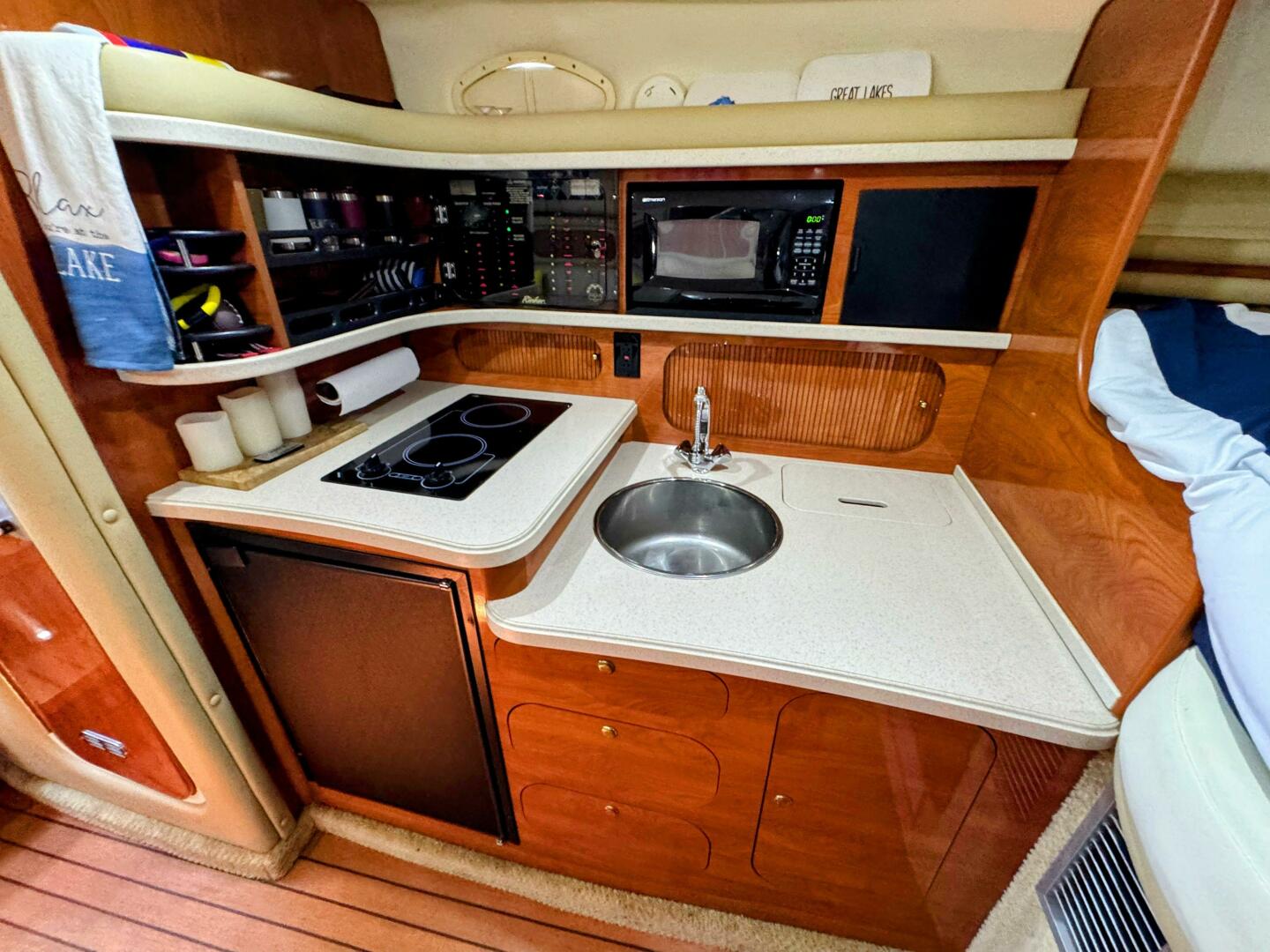 Slide: The Image of Rinker 342 Fiesta Vee 2004 - 5576925